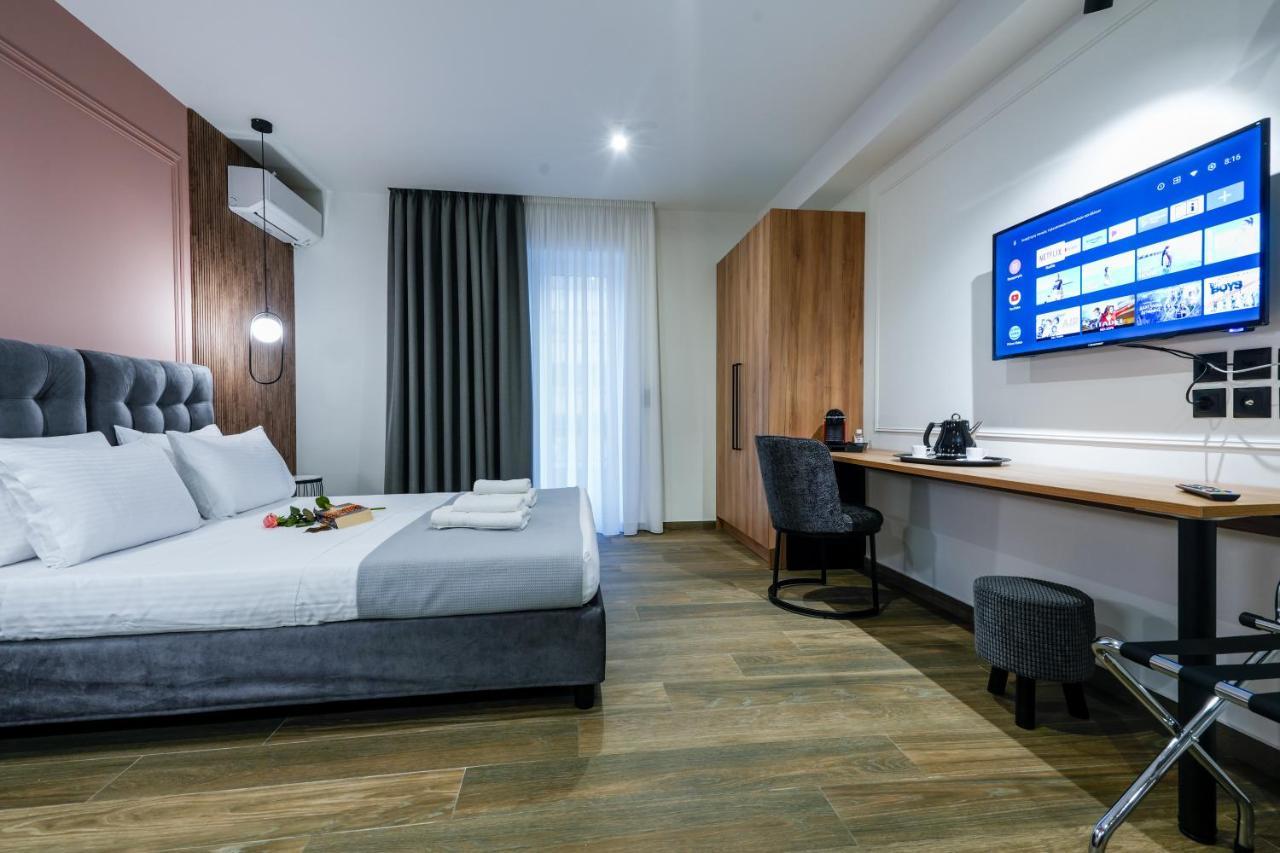 Casa Divinus Suites Αθήνα Εξωτερικό φωτογραφία