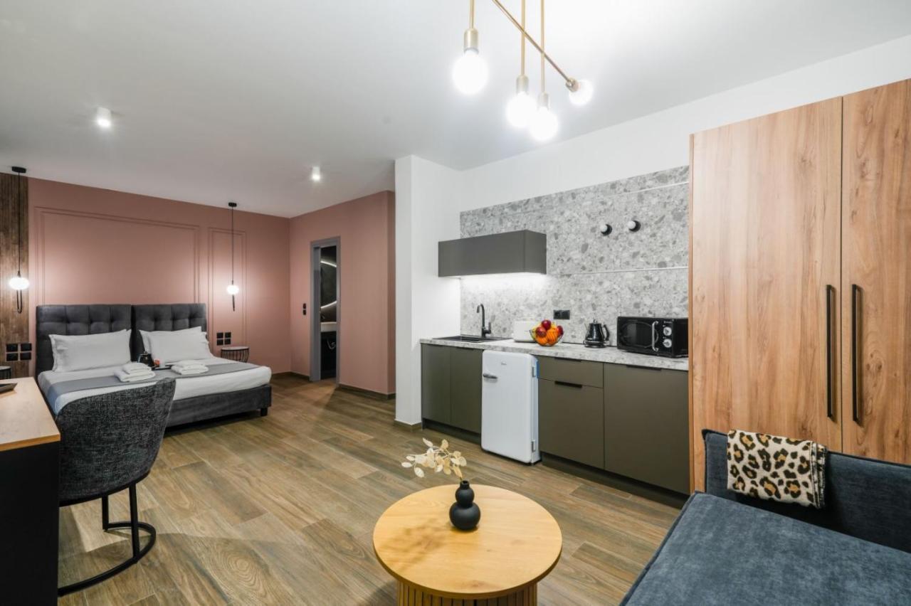 Casa Divinus Suites Αθήνα Εξωτερικό φωτογραφία